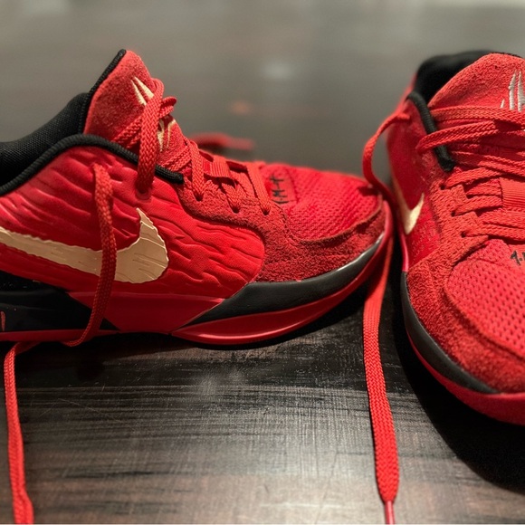 Nike Red and Gold Sneakers - Picture 1 of 6